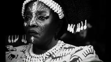Задник к фильму "Mami Wata" #199574