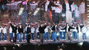 Задник к фильму "BTS: PERMISSION TO DANCE 온 스테이지 – LA" #452239