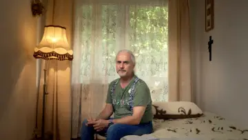 Задник к фильму "Célibat des prêtres, le calvaire de l