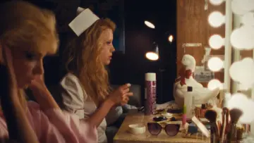Задник к фильму "Максин XXX" #1644665