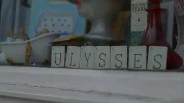 Задник к фильму "100 Years of Ulysses" #413561