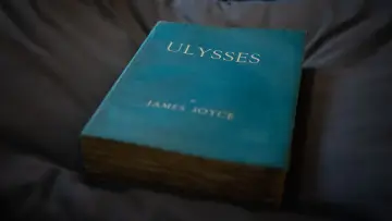 Задник к фильму "100 Years of Ulysses" #413562