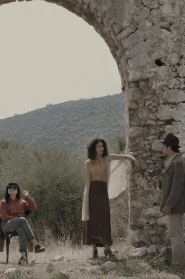 Постер к фильму "Περίπατος" #1276639