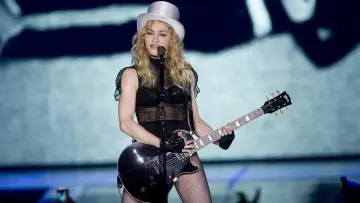 Задник к фильму "In France with Madonna" #1578827