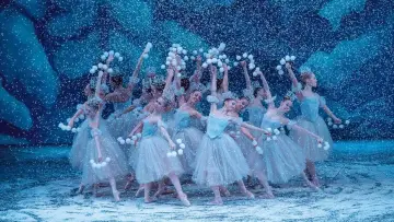 Задник к фильму "New York City Ballet: George Balanchine
