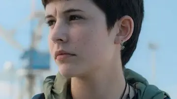 Задник к фильму "El amor de Andrea" #457384