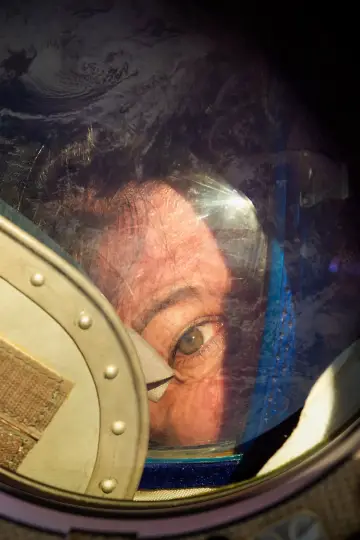 Постер к фильму "Space: The Longest Goodbye" #365531