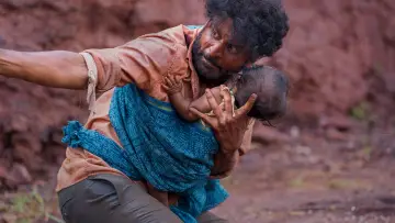 Задник к фильму "जोरम" #372384