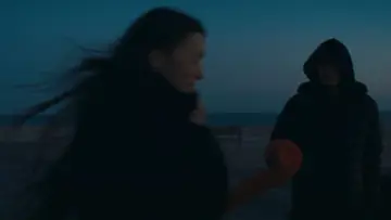 Задник к фильму "Анора" #547758