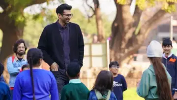 Задник к фильму "मेट्रो... इन दिनों" #676905