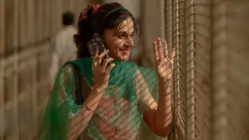 Задник к фильму "फिर आई हसीन दिलरुबा" #979027