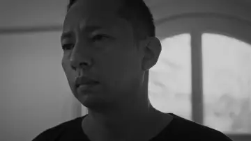 Задник к фильму "Jatuh Cinta Seperti di Film-Film" #1073604