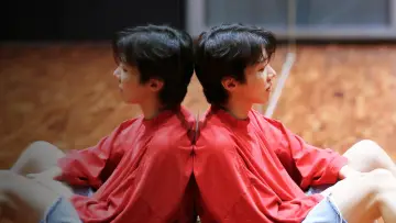 Задник к фильму "j-hope IN THE BOX" #919314