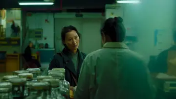 Задник к фильму "空房间里的女人" #368623