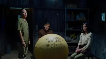 Задник к фильму "Kembang Api" #466015