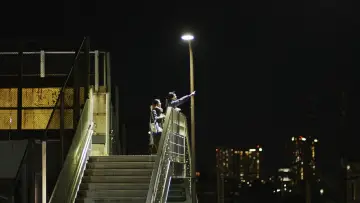 Задник к фильму "夜明けのすべて" #540699