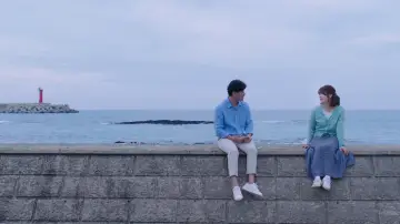 Задник к фильму "여름이 끝날 무렵의 라트라비아타" #1175713