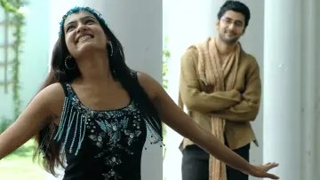 Задник к фильму "மாஸ்கோவின் காவேரி" #1150466