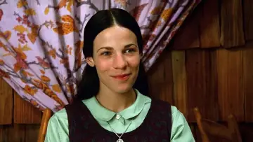 Задник к фильму "Household Saints" #501959