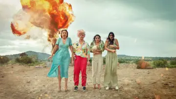 Задник к фильму "Fuga de Reinas" #400122