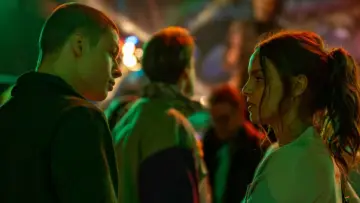 Задник к фильму "Leurs enfants après eux" #818312