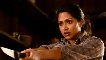Задник к фильму "ലെവെൽ ക്രോസ്" #1115654
