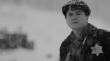 Задник к фильму "Бау: Художник на войне" #648681