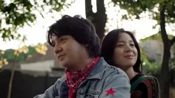 Задник к фильму "Ancika: Dia yang Bersamaku 1995" #193458