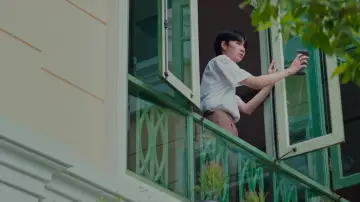 Задник к фильму "ดับแสงรวี" #377138