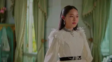 Задник к фильму "ดับแสงรวี" #377149