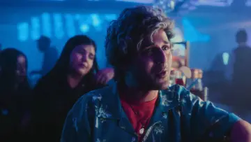 Задник к фильму "أحلام العصر" #1070605