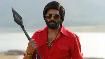 Задник к фильму "வடக்குப்பட்டி ராமசாமி" #758893