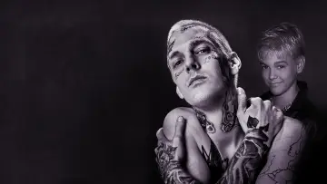 Задник к фильму "Aaron Carter: The Little Prince of Pop" #358925