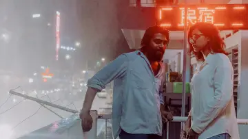 Задник к фильму "நீர் மேல் நெருப்பு" #197244