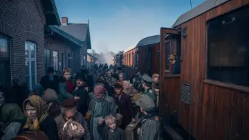 Задник к фильму "Когда приходит освобождение" #1031363