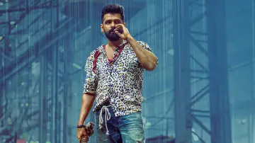 Задник к фильму "డబుల్ ఇస్మార్ట్" #1015274