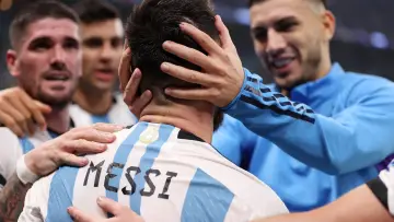 Задник к фильму "Lionel Messi: Destiny" #396685