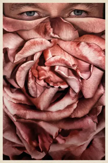 Постер к фильму "Rosebush Pruning" #1205015