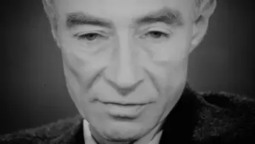 Задник к фильму "To End All War: Oppenheimer & the Atomic Bomb" #347044
