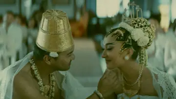 Задник к фильму "Guna Guna Istri Muda" #1165325