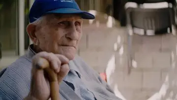 Задник к фильму "Rodakis