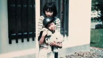 Задник к фильму "どうすればよかったか？" #953479