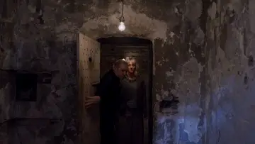Задник к фильму "From the Ashes" #373448