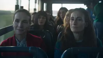 Задник к фильму "Женщина в очереди" #699707