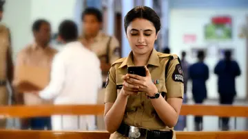 Задник к фильму "స‌రిపోదా శ‌నివారం" #897008