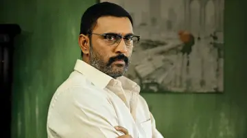 Задник к фильму "స‌రిపోదా శ‌నివారం" #897024