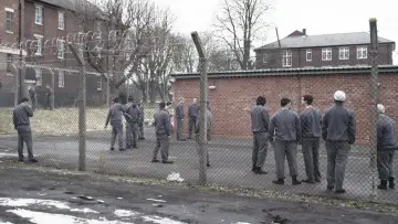 Видео к фильму Преступник — Offender - Official Trailer | HD