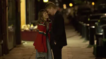 Задник к фильму "Бойфренд из будущего" #1723965