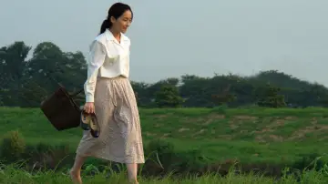 Задник к фильму "夕凪の街 桜の国" #1619281