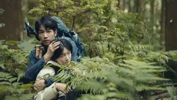 Задник к фильму "山忌 黃衣小飛俠" #636422